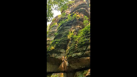 Devil's Cave Kentucky