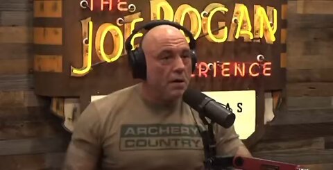 Joe Rogan: "During the Biden administration the FBI was involved in Twitter.