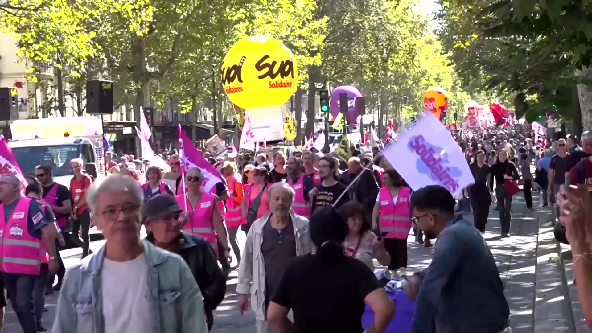 Mass strikes hit France over looming budget cuts