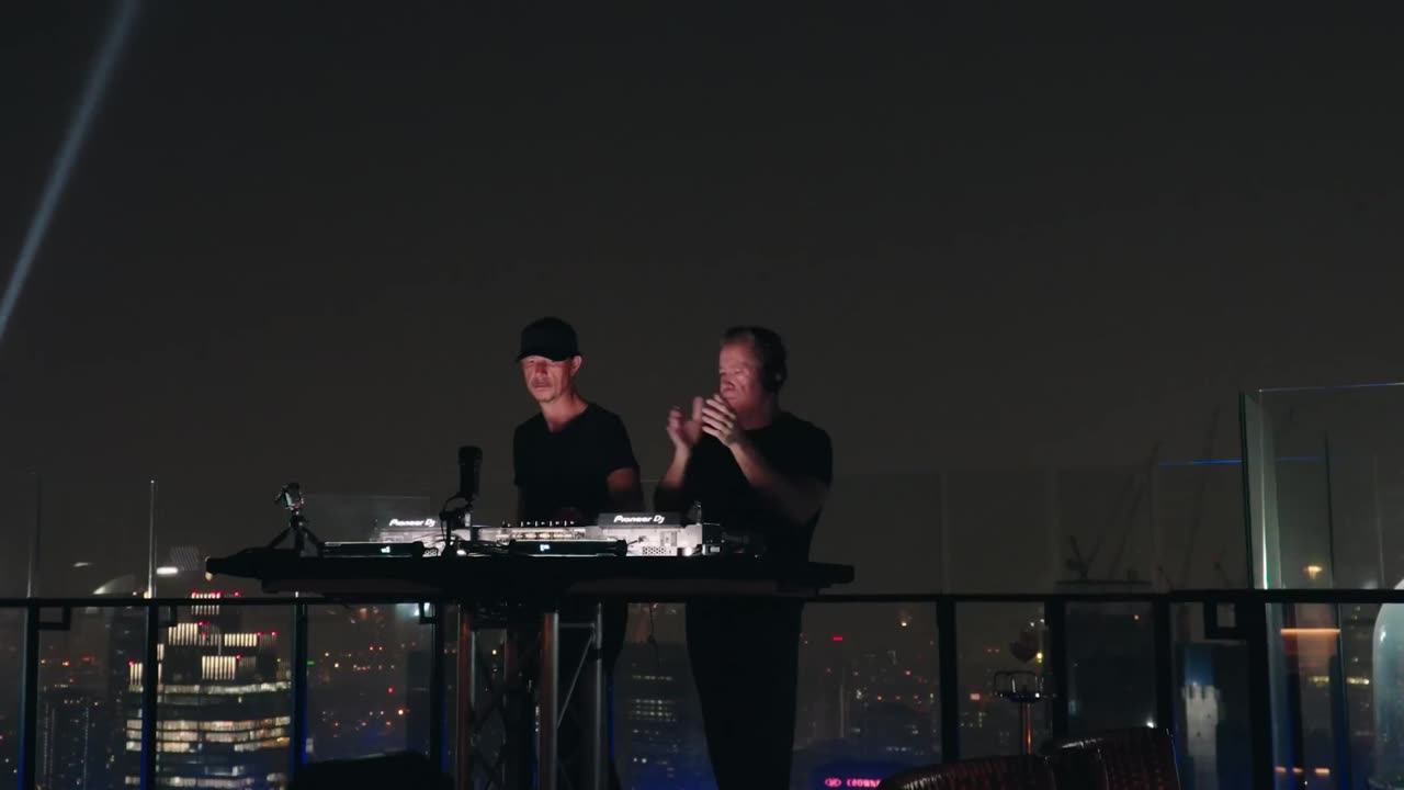 Cosmic Gate->Bangkok Sunset