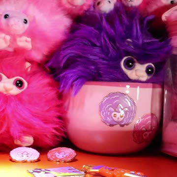 Unboxing A Pink Pygmy Puff From Noble Collection!