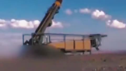 IRAN 🇮🇷 launches 'KHYBER' MISSILES to ISRAEL 🇮🇱