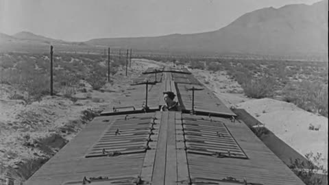 Go West (1925)