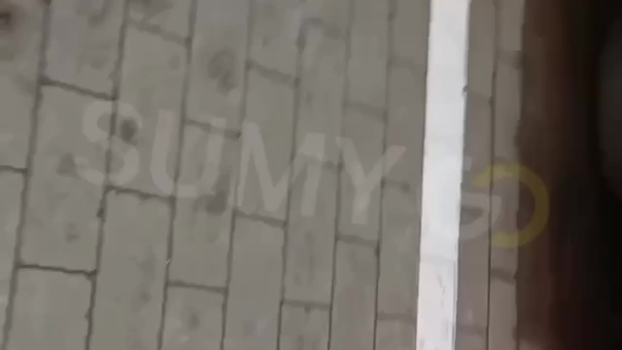 The moment of strike of the Russian UAV "Italmas" in Sumy