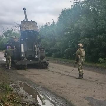 New Footage from Ukrainian Artillery Group