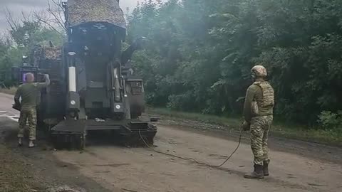 New Footage from Ukrainian Artillery Group