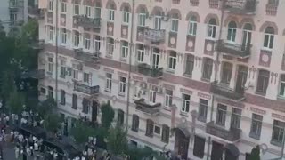 Protest outside Ukrainian President Zelensky's office in Kiev