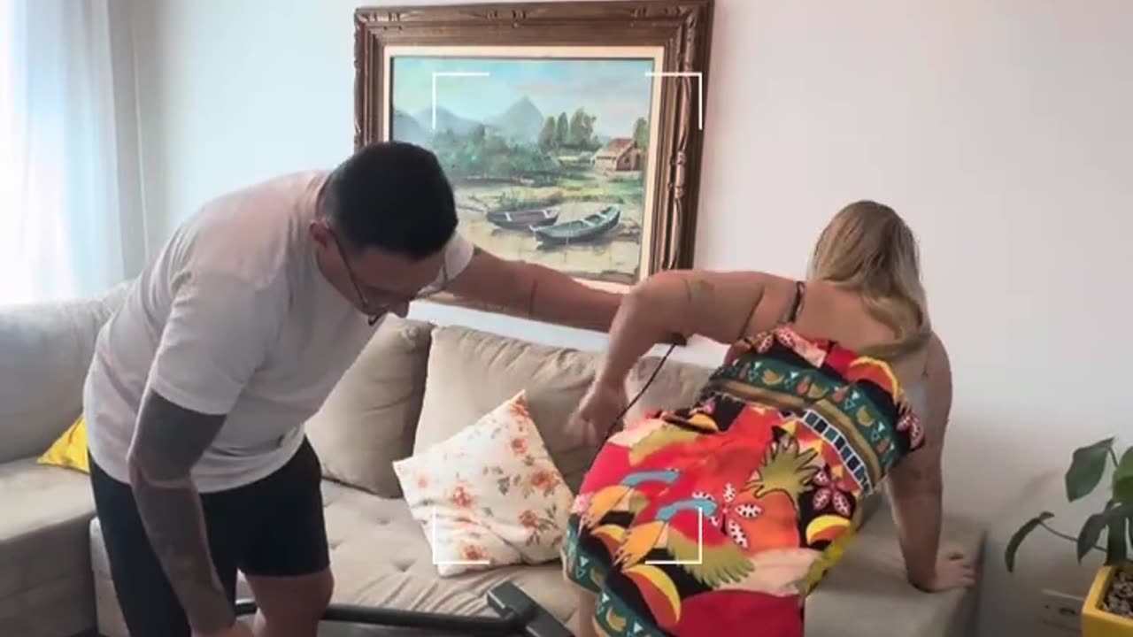 Vizinho ensinou como pega no aspirador Novelinhasdavida