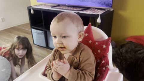 CUTE BABY EATING DINNER