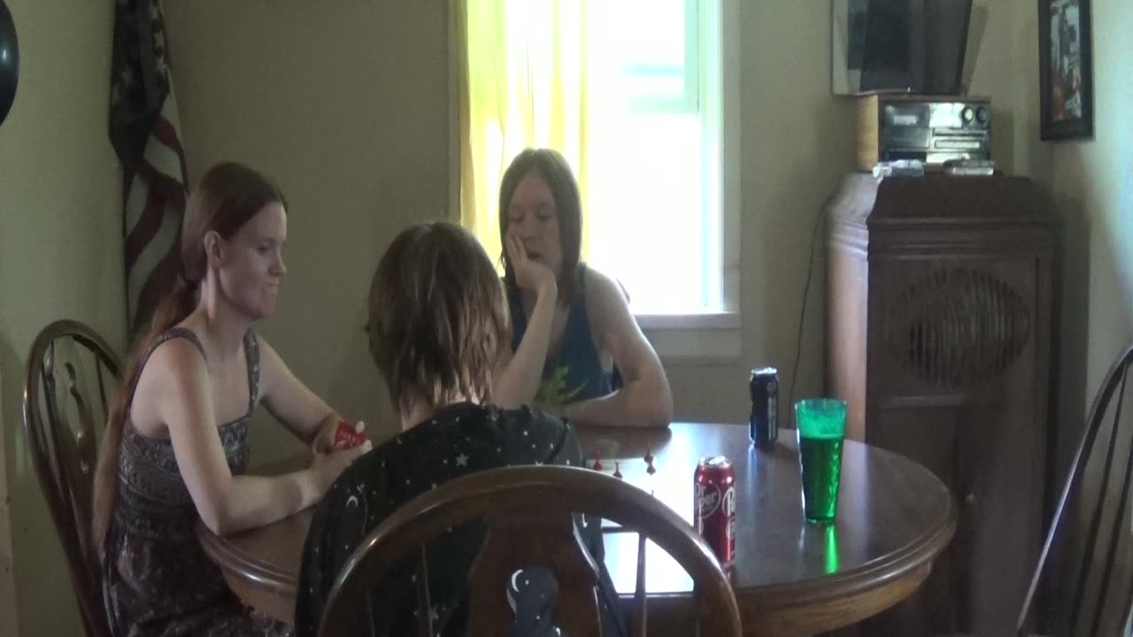 FAMILY GAME NIGHT HOH STYLE 2