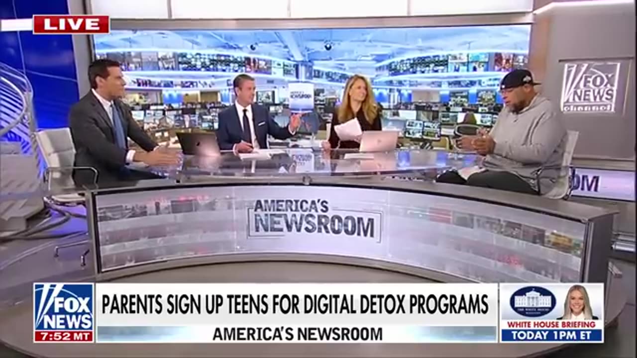 VIRAL VIDEO_ Teens 'terrorizing' homeowners with new viral challenge