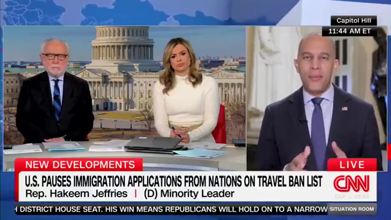 Hakeem Jeffries Begrudgingly Admits That President Donald Trump Sealed The Border