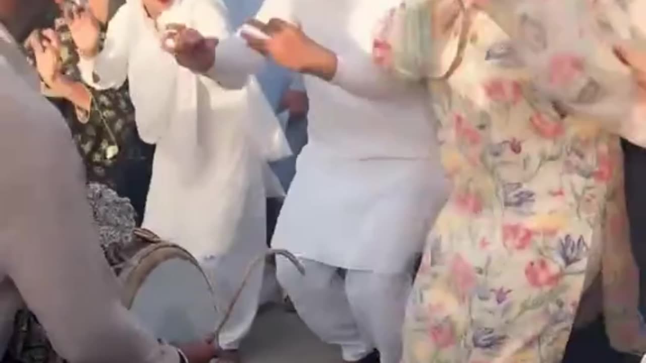 Dance Competition Between Women And Mens