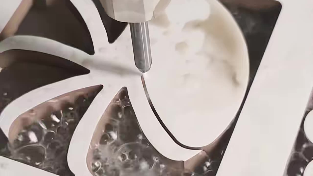 ✨💯 This Simple Trick Makes Your Shoes Last Longer! | LifeHacksDaily