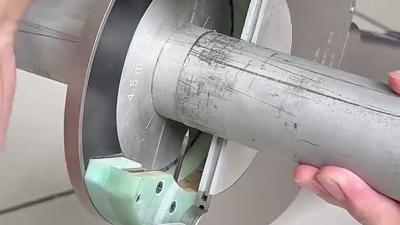Circular welding tool