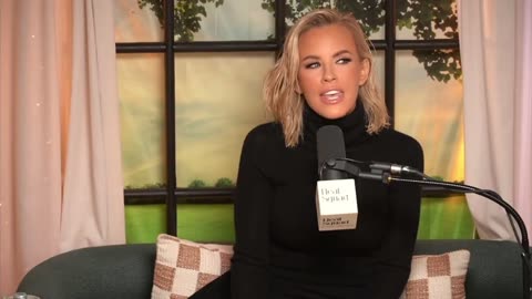 Jenny McCarthy, mother of vaxx-injured son: Government hired PR firm to smear me as anti-vaxx