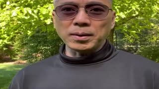 20220920文贵先生GETTR¹： #白卫兵：白卫兵对每个人的威胁，一定超过红卫兵。白卫兵一碗饭，一个馒头睡人家的女儿！有大白说小区里美妞不少，双修把自己小鸡鸡给双掉皮！