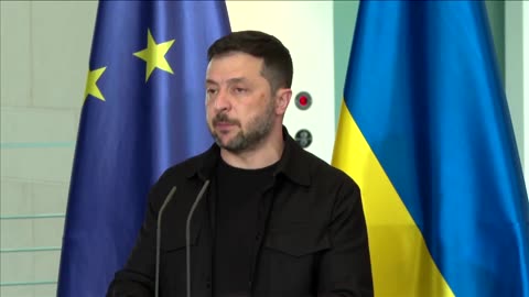 Zelenskiy says he warned Trump that Putin is 'bluffing'