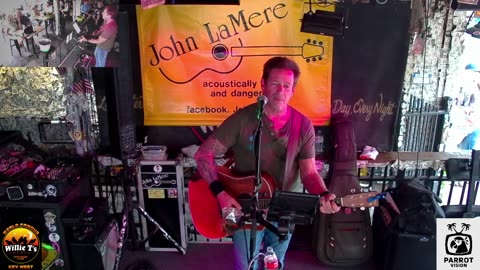LIVE Music Everyday!