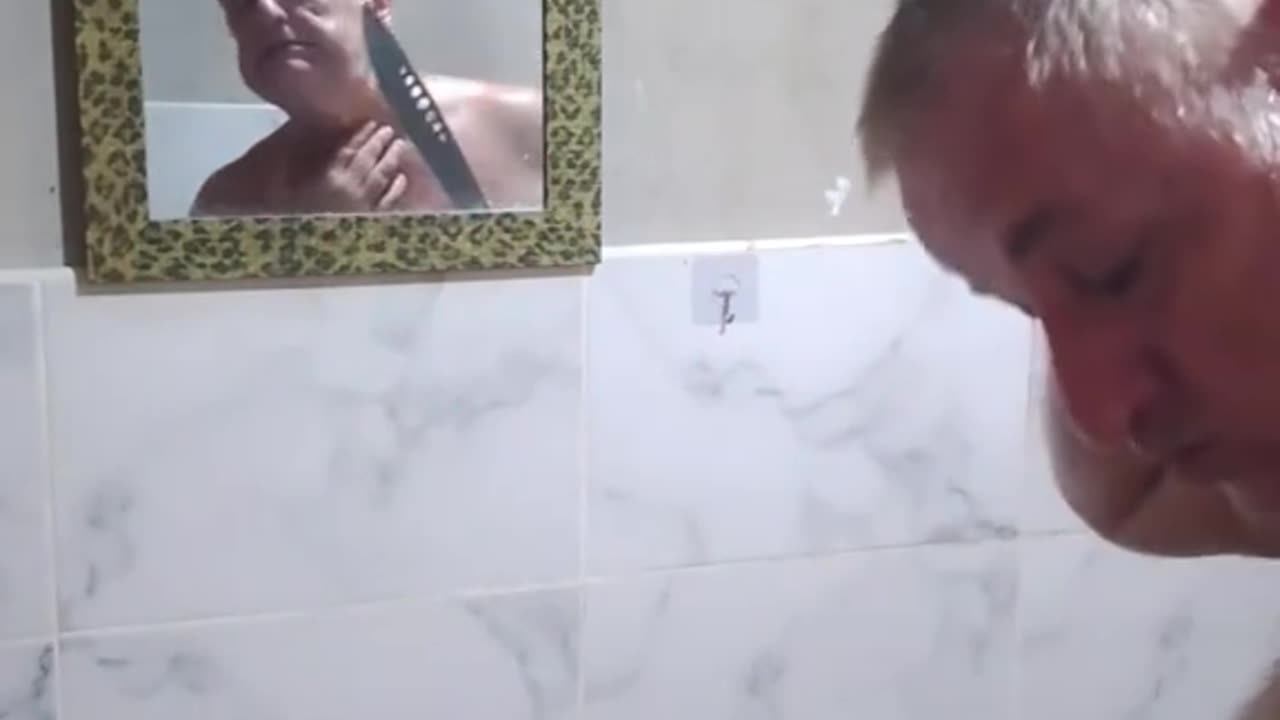 The magic mirror 🤣