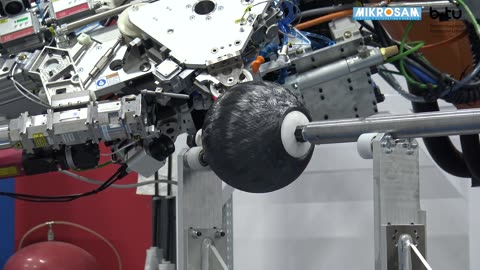 Mikrosam's Single Tape AFP head for Type 5 hydrogen pressure vessels at BTU