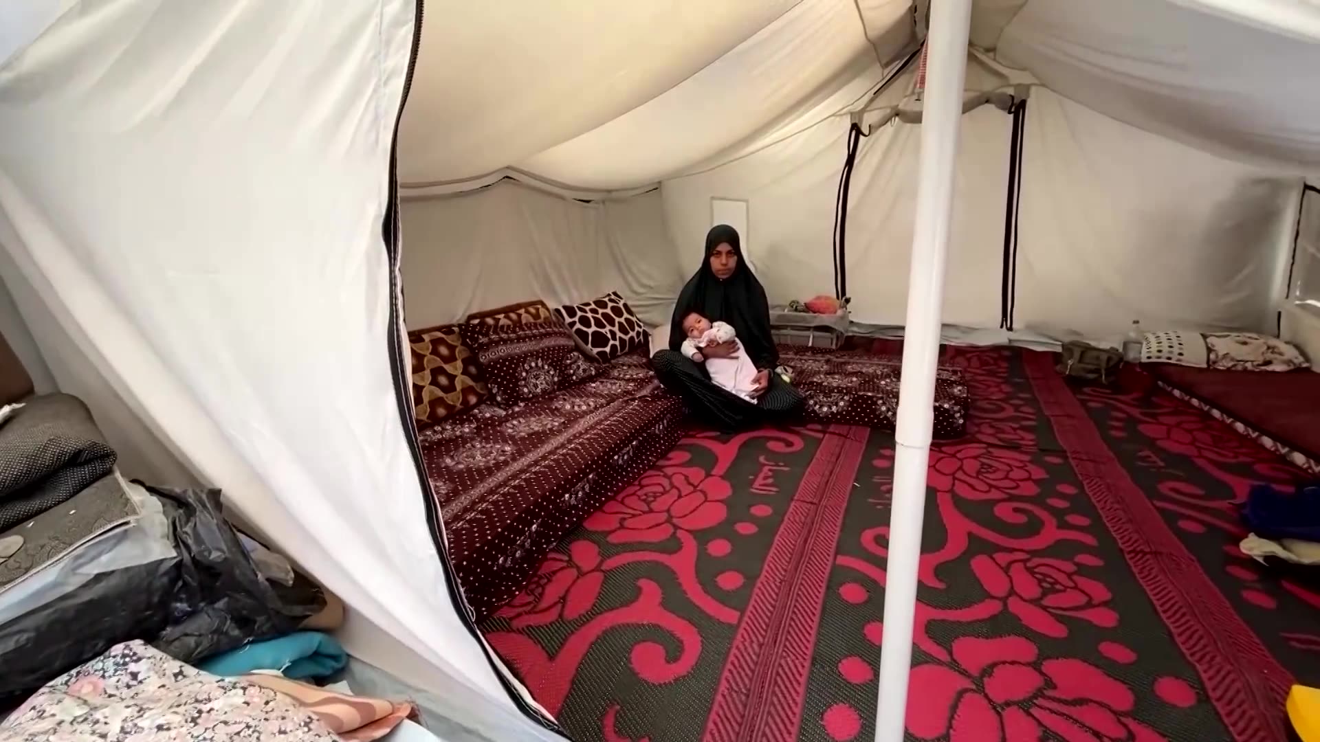 Hunger crisis grips Gaza as Israeli blockade endures