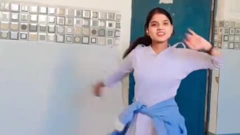 Young College Girls Hot Dance