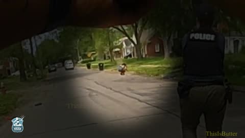 Bodycam shows woman being shot by Detroit police during car repossession altercation