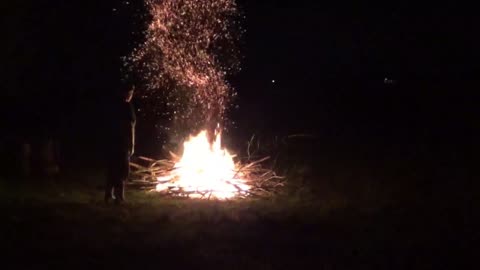 Enjoy a REAL and Relaxing camp fire with a setting sun (extended)