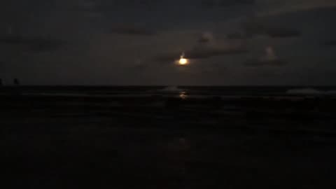 Wow , perfect beach