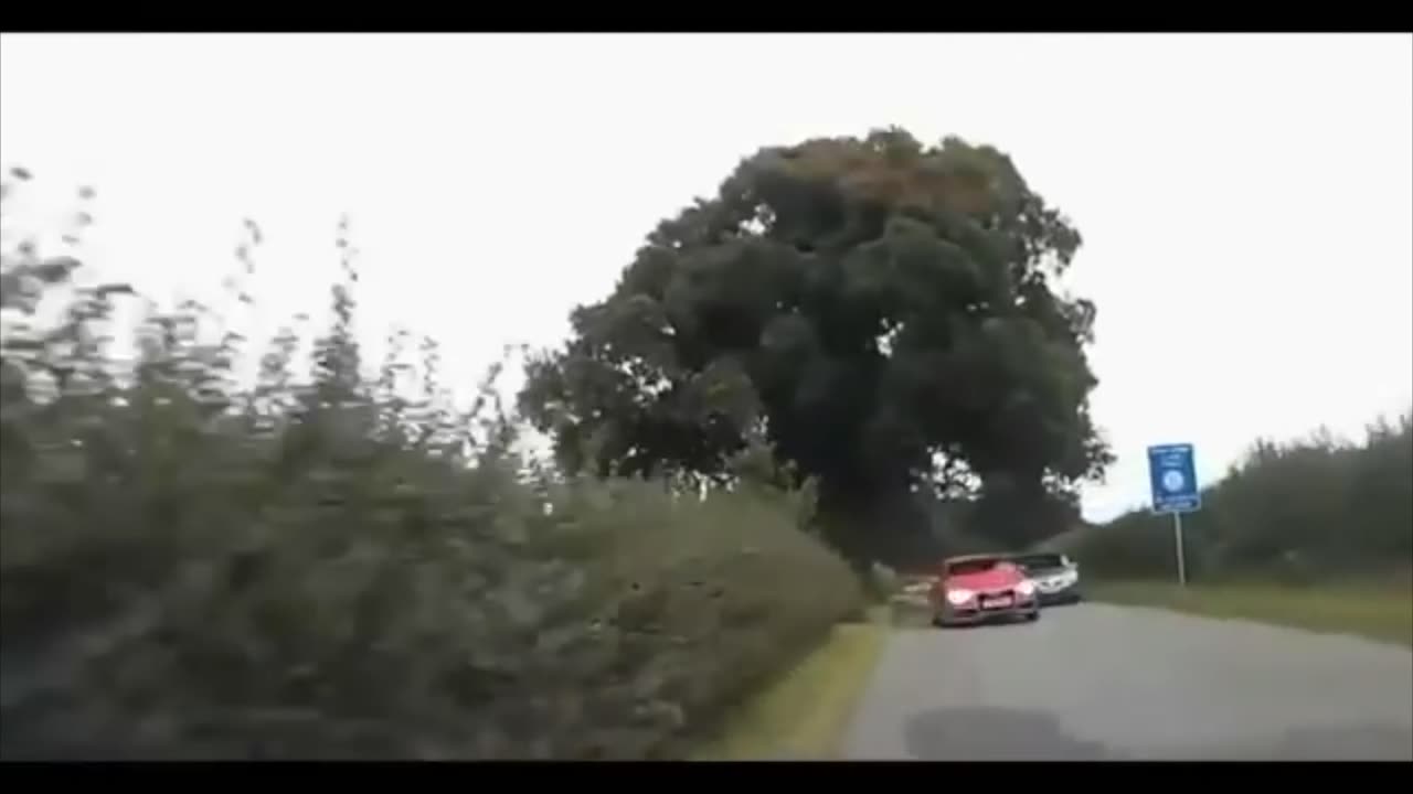 EPIC CRASH MUST SEE DON'T MISS IT