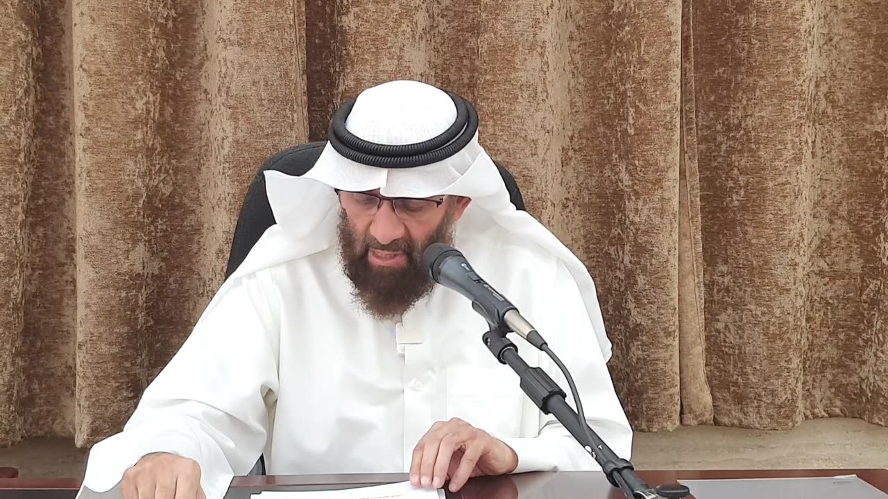 حكم خدمة الزوجة لزوجها