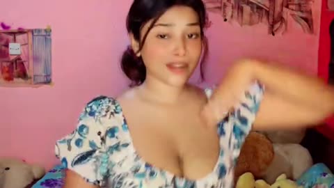 Beautiful Girl Dancing | 27 |