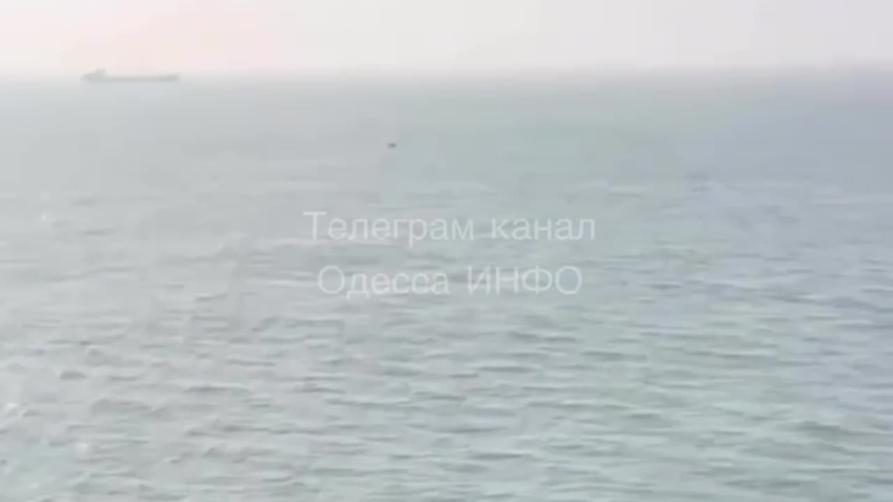 💣⚠️ Sea mines are floating off the coast of Odesa.