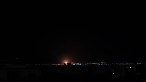 Footage captures Iranian missiles successfully hit Israeli targets in Eilat