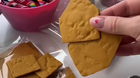 Whose gingerbread house won