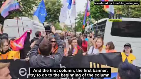 Traffic was blocked in the center of Kiev