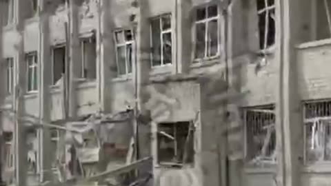 🔥 Glushkovo, Kursk region 1) 3 missiles strike on the post office building.
