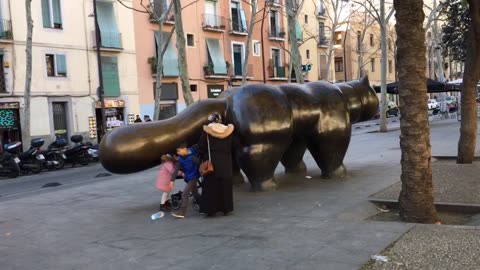 Exploring El Raval & Gothic Quarter (Barcelona, Catalonia, Spain) long