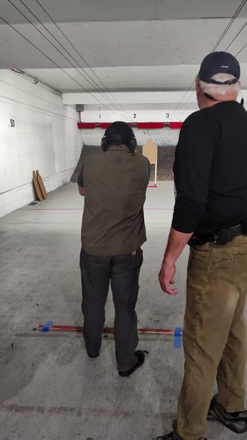 IDPA 26-03 Diamondback SDR with Revomag