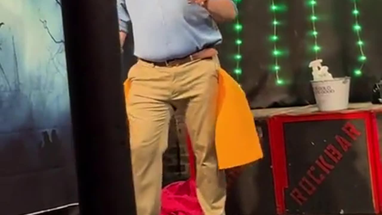 💃 A Drag Show: This Performance Will Leave You in Awe! | FunFM