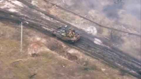 🛸💥 Ukraine Russia War | Ukrainian Drone Hits Russian Tank | RCF