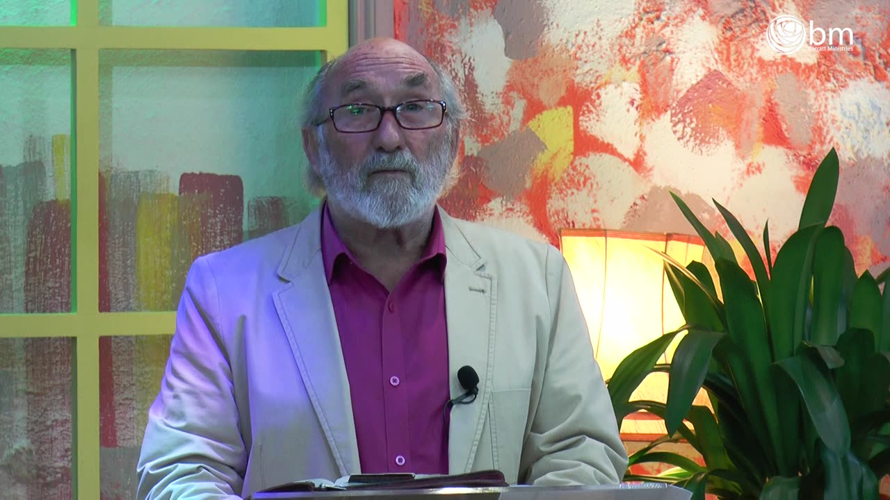 The Difference Between Rightousness and Hoiness