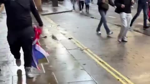 The patriots chased Brown women at Tommy Robinson's right wing rally