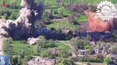 Ukrainian Mig-29 Sends AASM-250 Guided Bombs into Russian Outpost