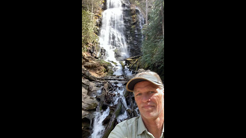 Mingo Falls in Cherokee NC is a spectacular place to visit