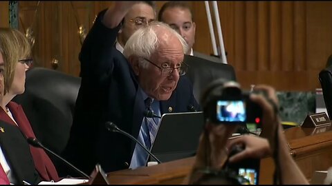Sen Bernie Sanders Screams About Corrupt Politicians