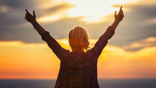 old school acupuncture opens frozen shoulder