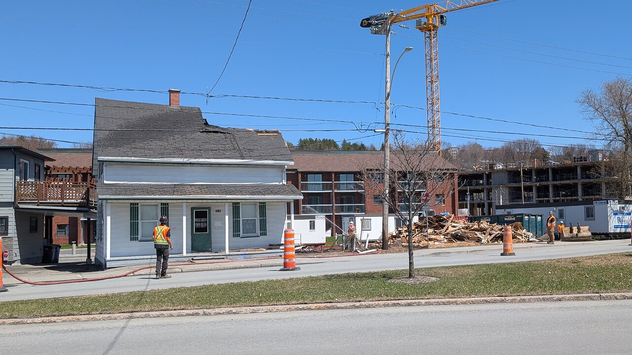 Démolition Maisonnettes - STG