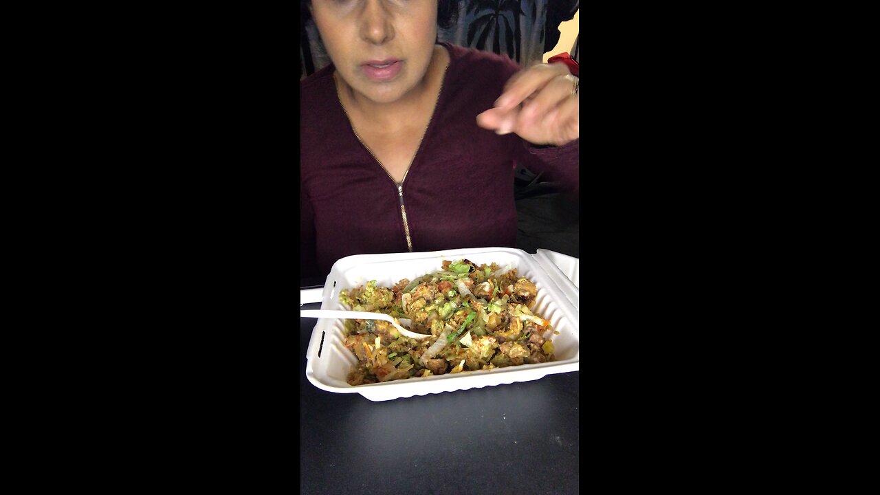 Eating set food at 2 am in the moring